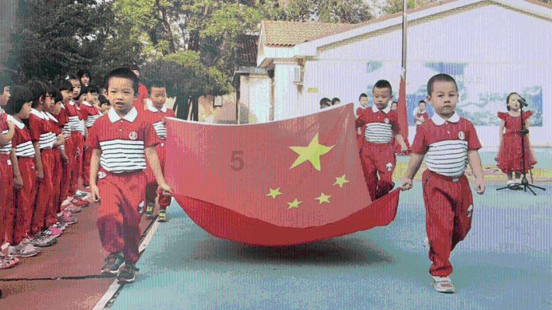 为什么女朋友总是无理取闹？游戏画面