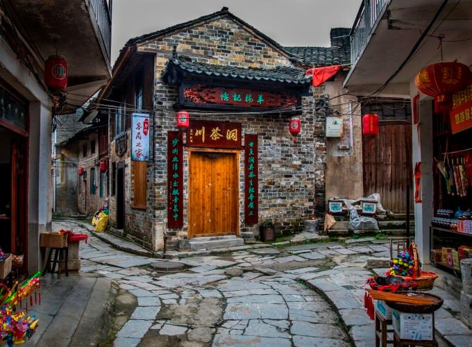 制霸万亿城,无锡四连庄?
